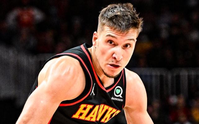 弗林蓬选交手过的最佳五人队：亚马尔、贝林、穆西亚拉在列（弗林蓬评出曾交手的最强五人组：亚马尔、贝林、穆西亚拉上榜）