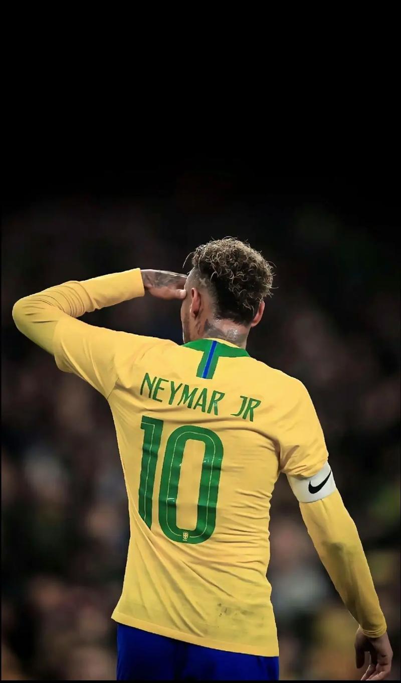 德甲战报：基尼洛斯1射1传，奥格斯堡2-0战胜勒沃库森（德甲：基尼洛斯传射建功，奥格斯堡2-0击败勒沃库森）