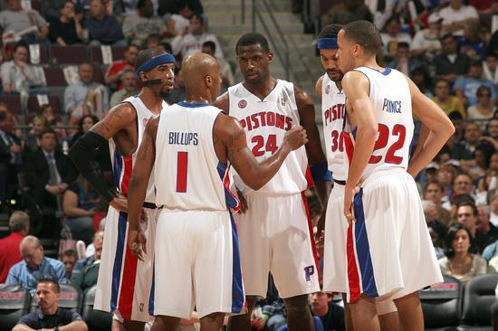 Shams：预计特雷·杨本月晚些时候复出，老鹰仍相信他（Shams：特雷·杨预计本月晚些时候回归，老鹰对他信心不减）