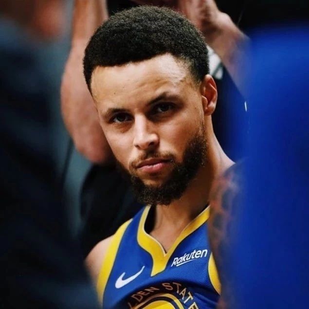 尤文2-0帕福斯，戴维破门+失良机，麦肯尼建功，伊尔迪兹助攻（尤文2-0胜帕福斯，戴维建功仍错失良机，麦肯尼破门，伊尔迪兹送助攻）