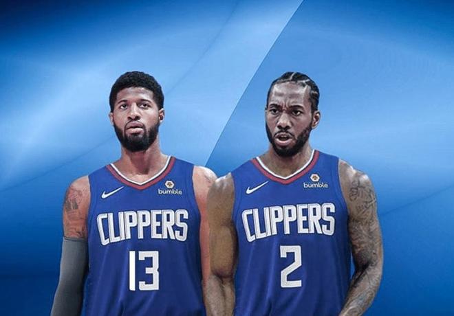 半场：科莫1-0萨索洛，杜维卡斯破门，尼科-帕斯倒钩射门被扑（半场战报：科莫暂1-0萨索洛，杜维卡斯建功，尼科-帕斯倒钩被扑出）