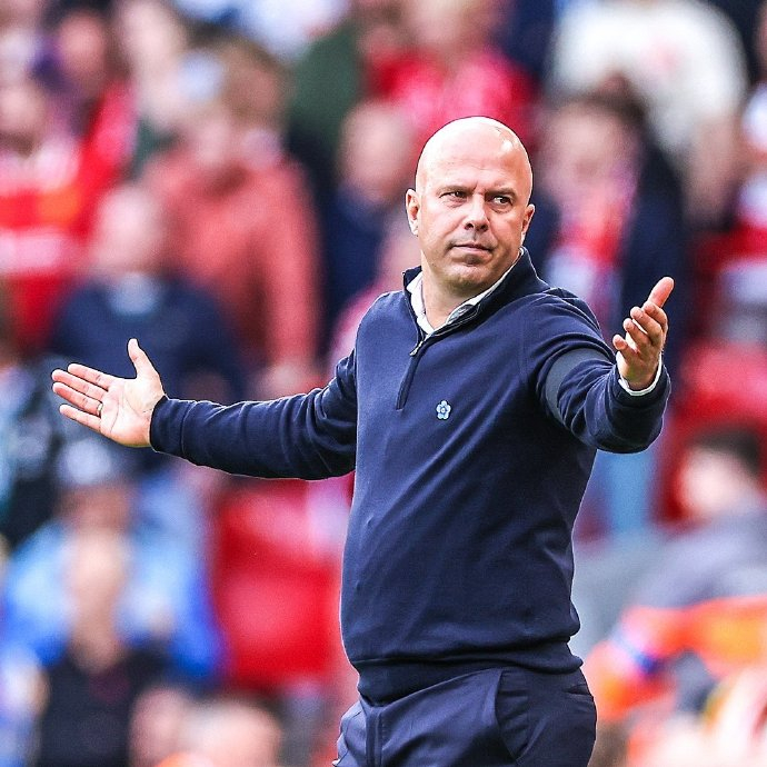 神剧情！黄蜂靠赢公牛终结7连败，公牛复仇黄蜂亦止7连败（戏剧反转！黄蜂擒公牛止七连败，公牛复仇亦断七连败）