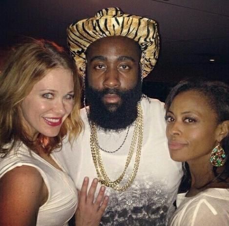 TA记者：萨拉赫公开发言历来谨慎，爆炸言论或预示即将离开（TA记者：一向谨慎的萨拉赫罕见放话，或暗示离队在即）