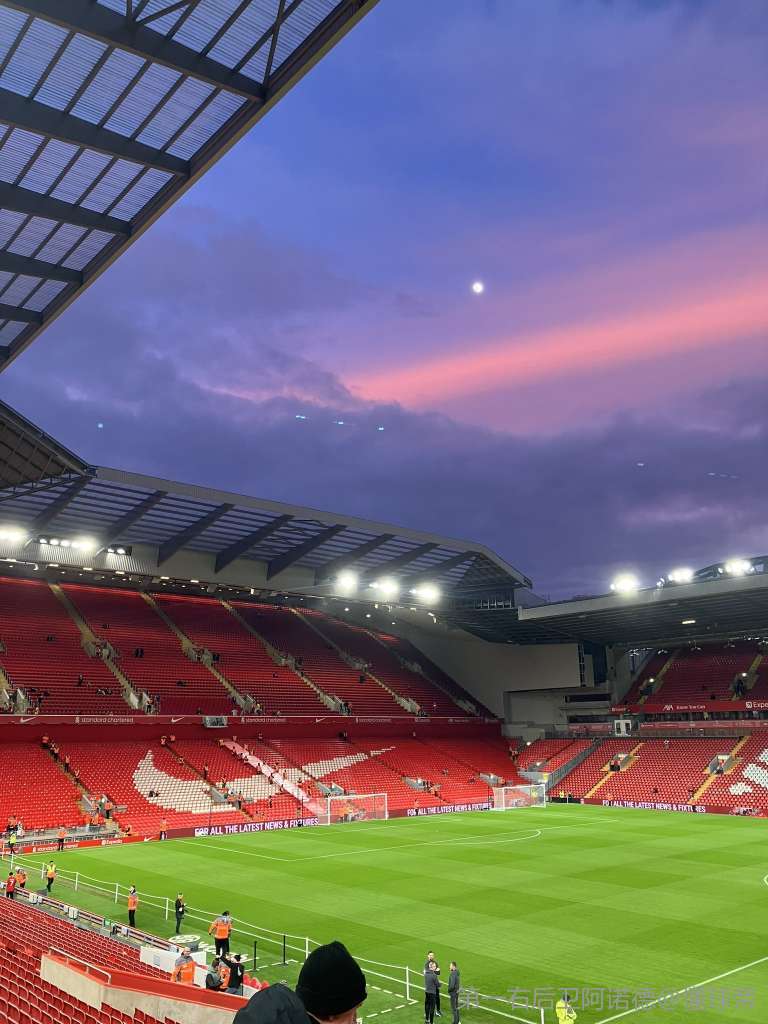 巴尔韦德：目前不会考虑让尼科进行手术治疗（巴尔韦德：暂不考虑让尼科动手术）